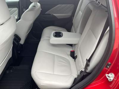 Mitsubishi Outlander 2.4 MIVEC 4WD PHEV Diamond SDA Rosso usata Castelnuovo Rangone