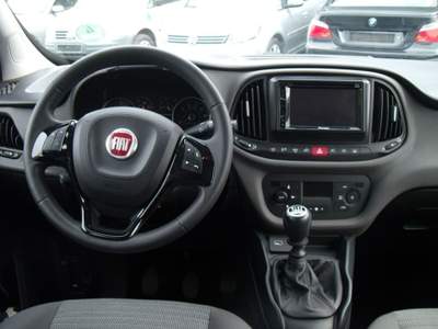 Fiat Doblò 1.4 T-Jet 16V Lounge Nero usata Castelnuovo Rangone