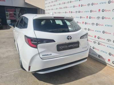 Toyota Corolla Touring Sports 1.8 Hybrid Active Bianco usata Cagliari