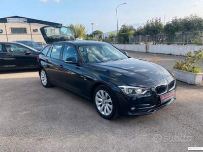 BMW Serie 3 320d 320d xDrive Touring Sport usata Fondi