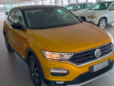 Volkswagen T-Roc 1.6 TDI SCR Style BlueMotion Technology Giallo usata Figline e Incisa Valdarno