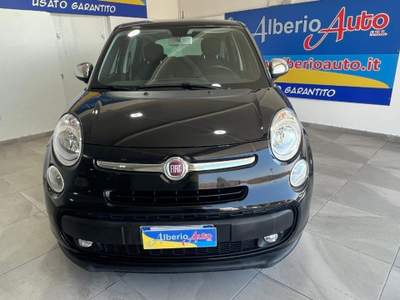Fiat 500L 1.6 Multijet 120 CV Lounge Nero usata ADRANO
