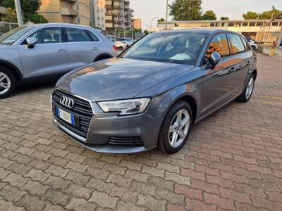 Audi A3 AUDI A3 30TDI STRONIC BUSINESS S.BACK Grigio usata TARANTO
