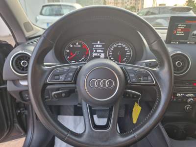 Audi A3 AUDI A3 30TDI STRONIC BUSINESS S.BACK Grigio usata TARANTO