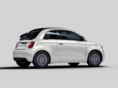 Fiat 500 Red Cabrio 42 kWh 310 km Bianco usata MODENA