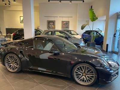 Porsche 911 Turbo S Coupé Grigio usata Napoli