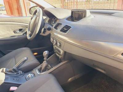 Renault Mégane SporTour 1.5 dci Wave 110cv Grigio usata Gagliano del Capo