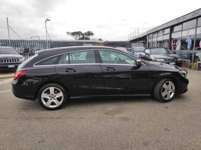 Mercedes-Benz CLA shooting brake 2018 premium unipro tagliandi Nero usata Roma