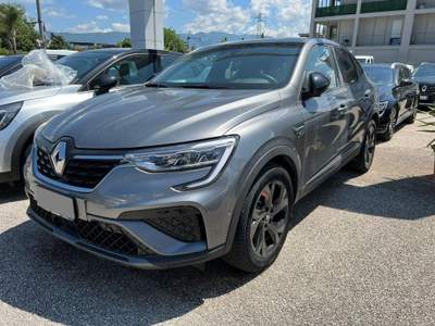Renault Arkana Hybrid E-TECH 145 CV R.S. Line Grigio usata Nola