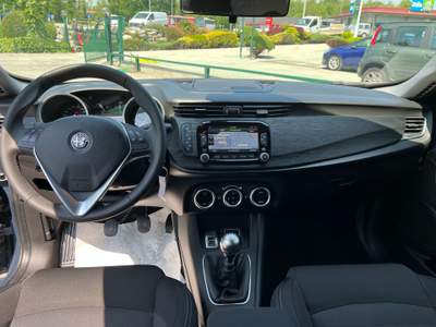 Alfa Romeo Giulietta SOLO 30000 KM !! COM ENUOVA!! NESSUN INCIDENTE, NESSUN DIFETTO Grigio usata ARSAGO SEPRIO