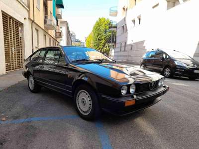Alfa Romeo Alfetta GT/GTV 2.5i  V6 BUSSO Grigio usata TORINO