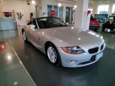 BMW Z4 2.0i cat Roadster  PERFETTA Argento usata Cassino