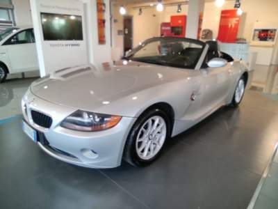BMW Z4 2.0i cat Roadster  PERFETTA Argento usata Cassino