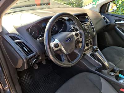 Ford Focus Business Full Optionals usata POSTIGLIONE