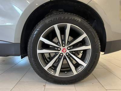 Jaguar F-Pace 2.0 D 240 CV AWD aut. Portfolio + 20" !! Grigio usata Rovereto