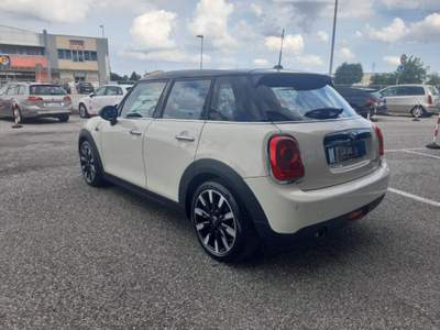 MINI Cooper 1.5 Cooper Hype 5 porte Beige usata Monselice
