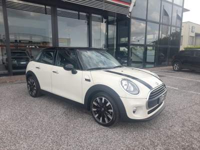 MINI Cooper 1.5 Cooper Hype 5 porte Beige usata Monselice