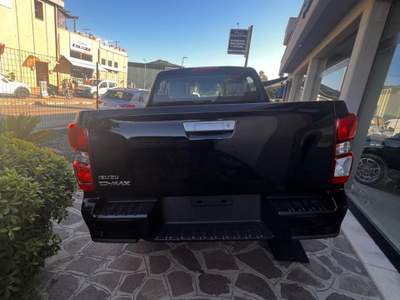 Isuzu D-Max N60 N60 1.9 Crew Cab B 4X4 A/T Nero usata Portoferraio