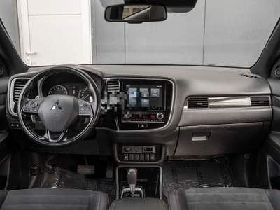 Mitsubishi Outlander 2.0 2WD Blackline Nero usata Castelnuovo Rangone