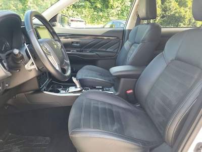 Mitsubishi Outlander 2.4 MIVEC 4WD PHEV Diamond SDA Bianco usata Castelnuovo Rangone