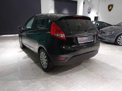 Ford Fiesta non fumatore Nero usata Ottaviano