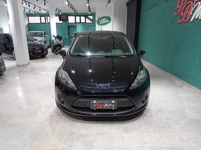Ford Fiesta non fumatore Nero usata Ottaviano