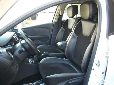 Renault Clio Energy Duel-2 MYear-17 Interni in Pelle Cerchi Lega 17" Bianco usata GROTTAMINARDA