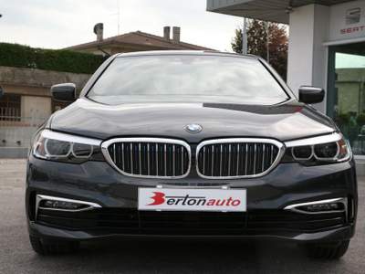 BMW Serie 5 530e e Luxury Grigio usata Sandrigo