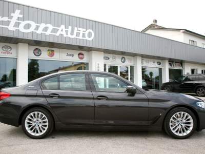 BMW Serie 5 530e e Luxury Grigio usata Sandrigo