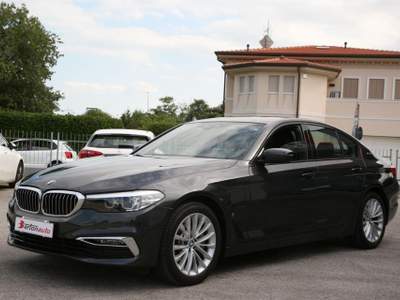 BMW Serie 5 530e e Luxury Grigio usata Sandrigo
