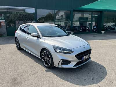 Ford Focus PARI ALNUOVO - SUPER ACCESSORIATA - CAMBIO AUTOMATICO Argento usata ARSAGO SEPRIO