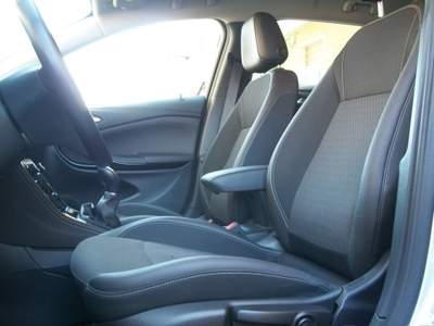 Opel Astra Euro6 SportsTourer INNOVATION Int.Pelle-Lega17" *SOLI 57.909 Km Argento usata GROTTAMINARDA