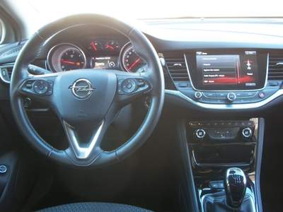 Opel Astra Euro6 SportsTourer INNOVATION Int.Pelle-Lega17" *SOLI 57.909 Km Argento usata GROTTAMINARDA
