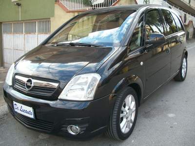 Opel Meriva Benzina COSMO ClimaDigitale-C.Lega Nero usata GROTTAMINARDA