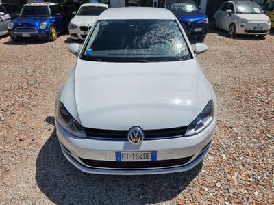 Volkswagen Golf Business 2.0 TDI 5p. Highline BlueMotion Technology usata Pesaro