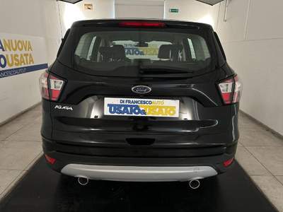 Ford Kuga 2.0 tdci Titanium s&s awd 150cv Nero usata Pescara