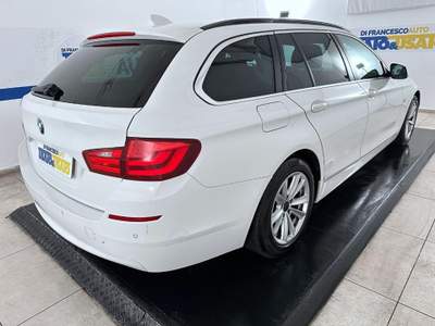 BMW Serie 5 524d d Touring 183cv Bianco usata Pescara
