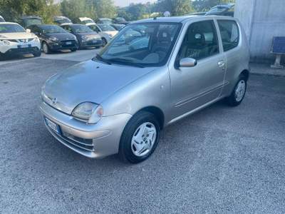Fiat 600 FIAT 600 VERSIONE 1.1 BENZINA ANNO 2007 Argento usata Sora