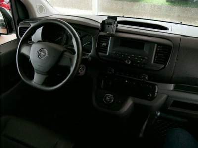 Opel Vivaro 2.0 Diesel 122CV S&S AT8 M Furgone Bianco usata Castelnuovo Rangone