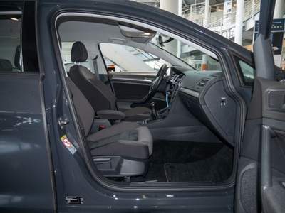 Volkswagen Golf 1.6 TDI 115 CV 5p. Comfortline Grigio usata Castelnuovo Rangone