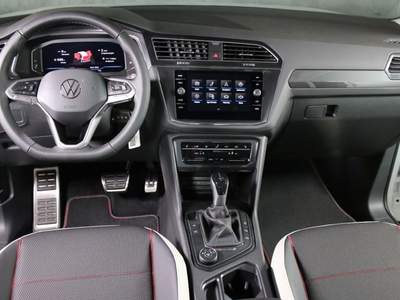 Volkswagen Tiguan 2.0 TDI 200 CV SCR DSG 4MOTIOM Urban Sport Bianco usata Castelnuovo Rangone