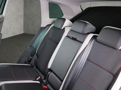 Volkswagen Tiguan 2.0 TDI 200 CV SCR DSG 4MOTIOM Urban Sport Bianco usata Castelnuovo Rangone