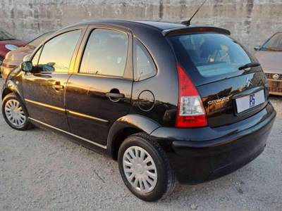 Citroen C3 1.4 Gpl Elegance Nero usata Giugliano in Campania