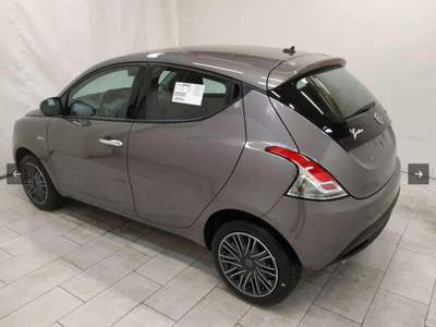 Lancia Ypsilon 1.0 FireFly 5p SILVER PLUS PRONTA CONSEGNA Grigio usata Castelletto Sopra Ticino