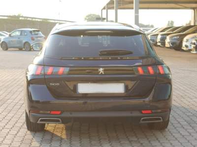 Peugeot 508 1.5 BlueHDi 130 Stop&Start EAT8 SW Allure Blu/Azzurro usata San Salvatore Telesino