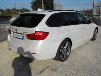 BMW Serie 3 318d d Touring Business Advantage aut. Bianco usata Villasmundo