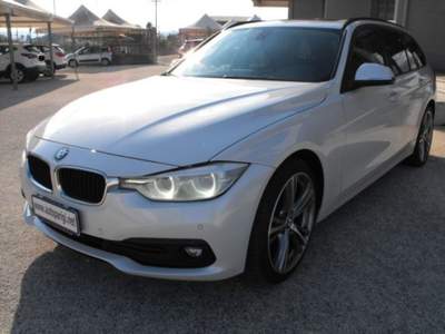 BMW Serie 3 318d d Touring Business Advantage aut. Bianco usata Villasmundo