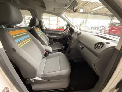Volkswagen Caddy 1.2 TSI 105 CV 5p. Trendline Maxi Bianco usata Castelnuovo Rangone