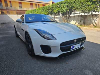 Jaguar F-Type F-Type 2.0 aut. Coupé R-Dynamic Bianco usata San Nicola la Strada