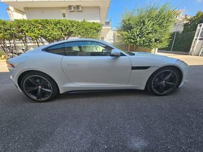 Jaguar F-Type F-Type 2.0 aut. Coupé R-Dynamic Bianco usata San Nicola la Strada